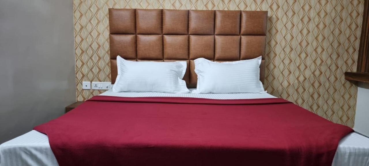 The Appolo Regency Chennai Exterior foto